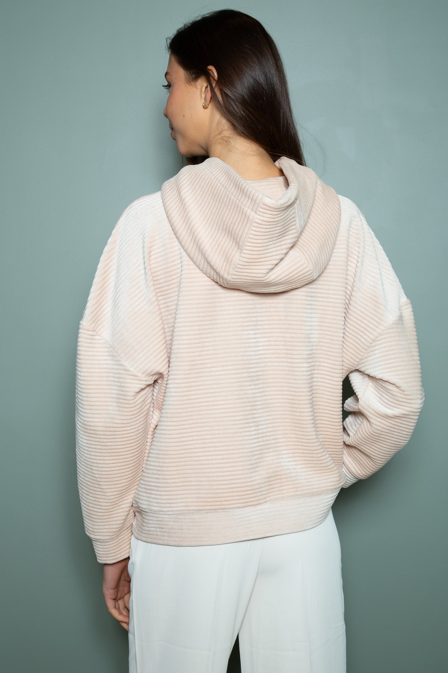 La Fatale en beige