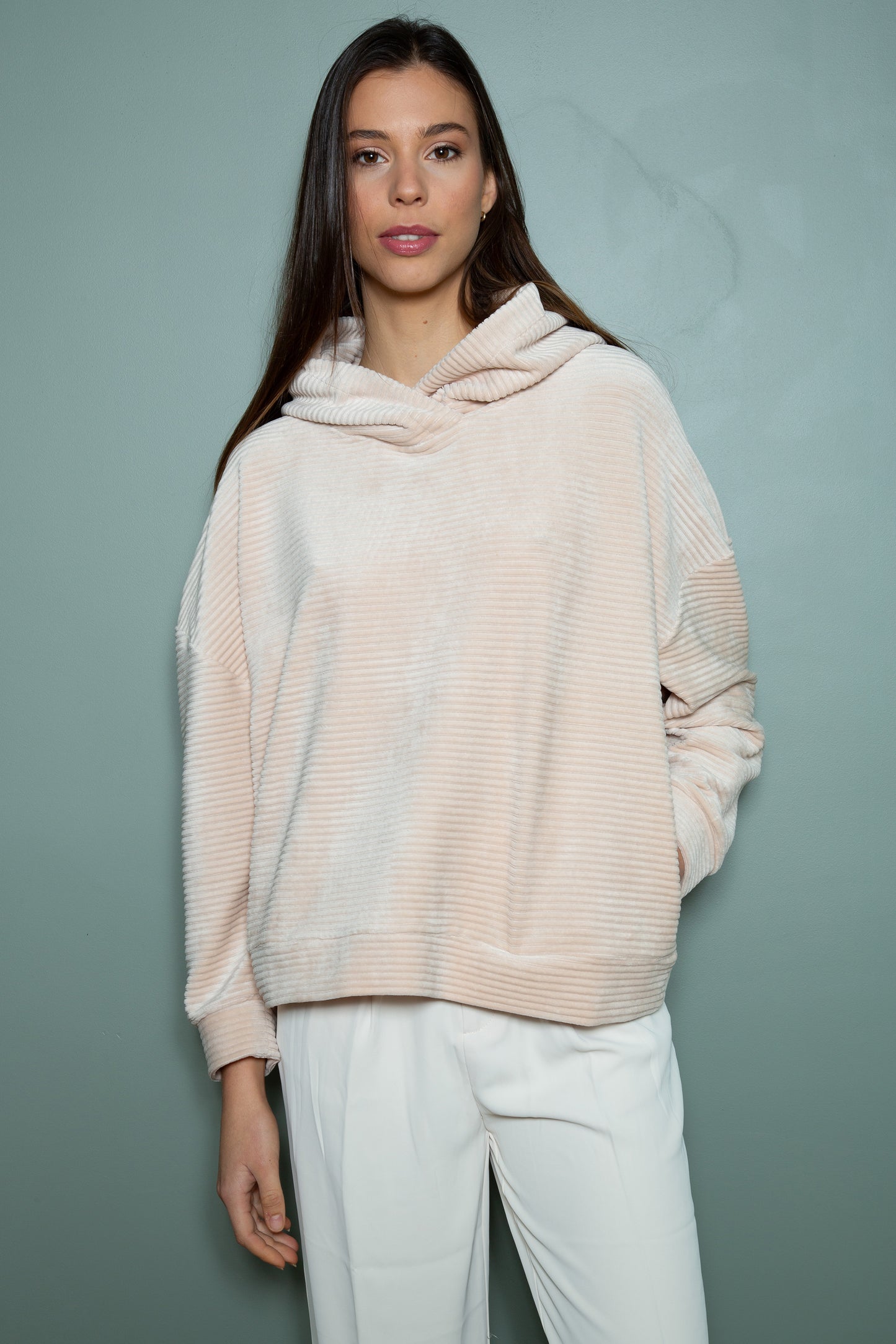 La Fatale en beige